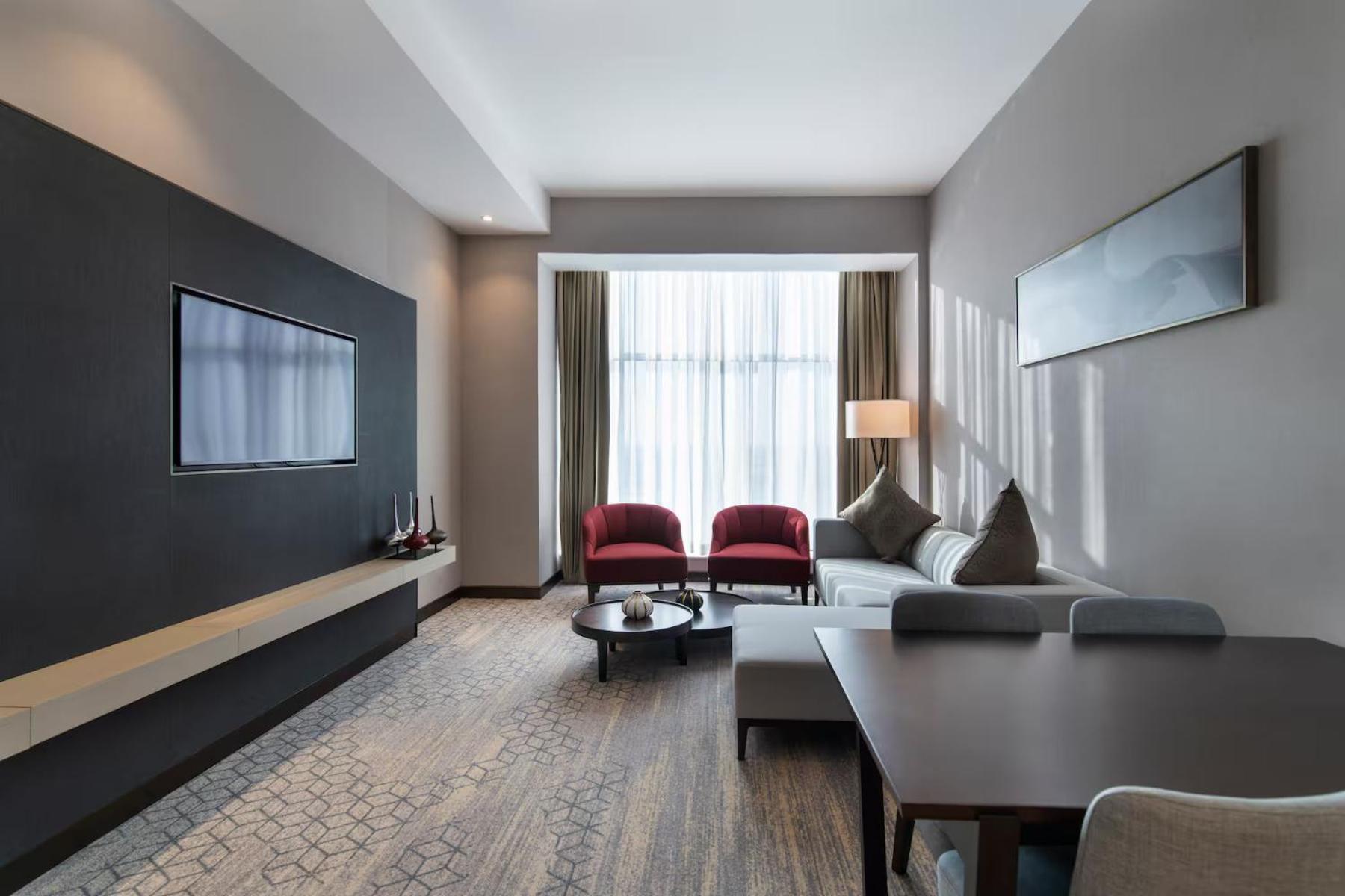 Ramada By Wyndham Riyadh King Fahd Road エクステリア 写真