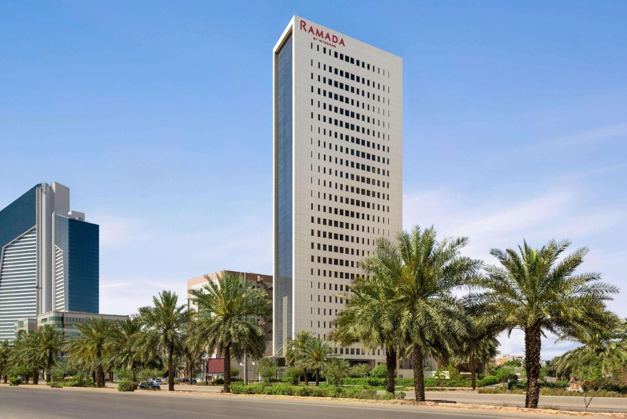 Ramada By Wyndham Riyadh King Fahd Road エクステリア 写真 Ramada Hotel, Al Qusais